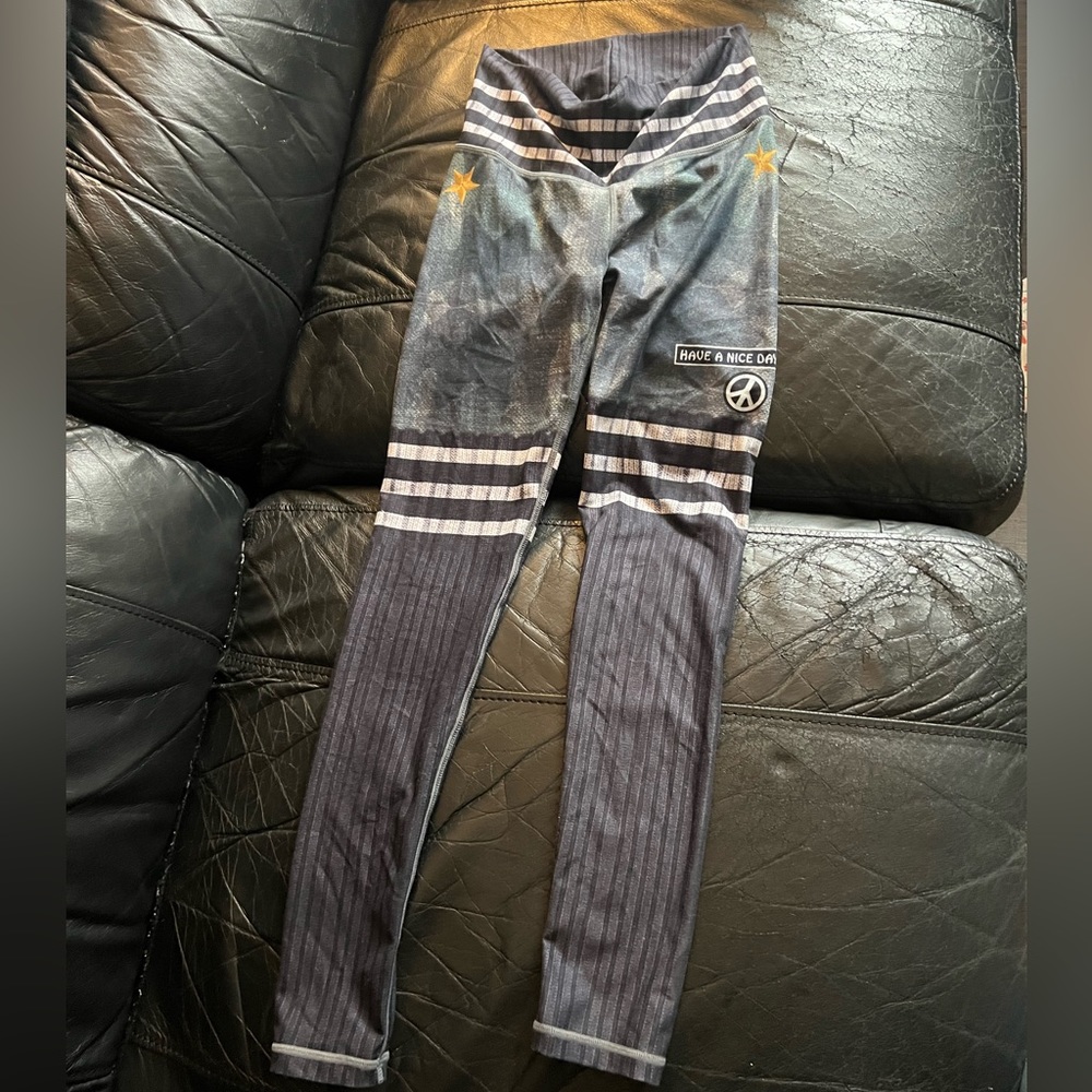 Niyama Sol leggings very good used condition